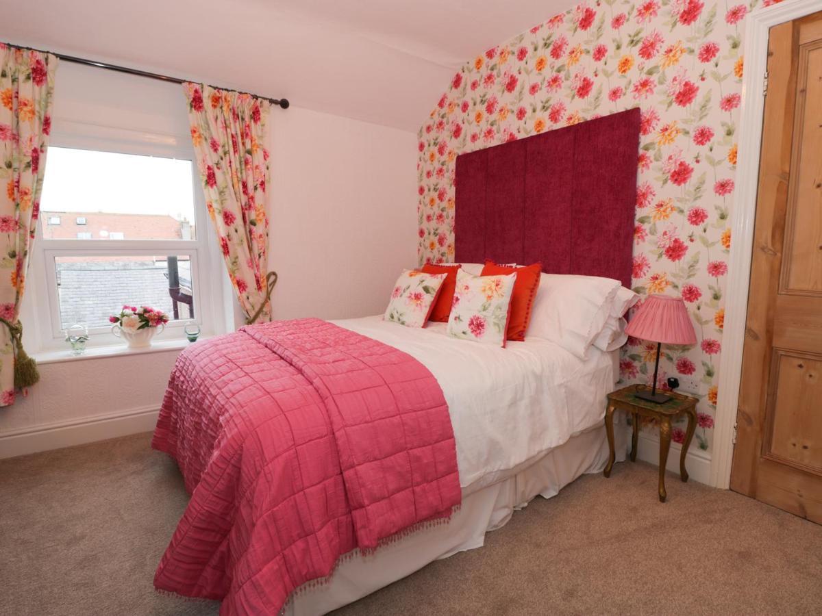 Villa Abbeylands House Llandudno Esterno foto